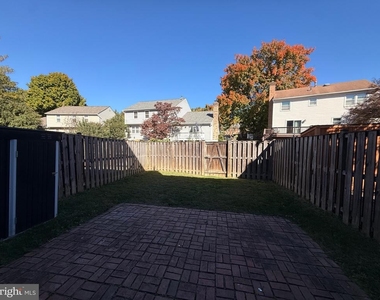 7521 Weatherby Drive - Photo Thumbnail 34