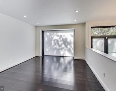 3715 Astoria Road - Photo Thumbnail 6