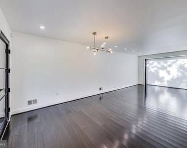 3715 Astoria Road - Photo Thumbnail 5