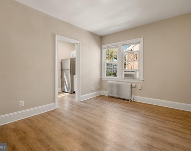 8501 Flower Avenue - Photo Thumbnail 10