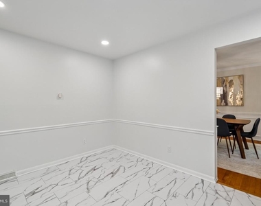 5234 Even Star Place - Photo Thumbnail 17