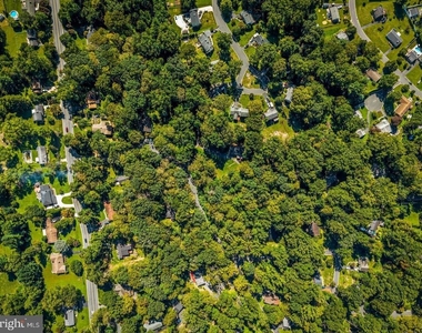 4 Carolina Avenue - Photo Thumbnail 35