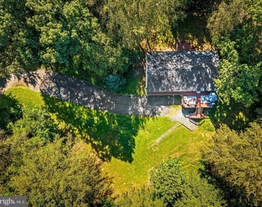 4 Carolina Avenue - Photo Thumbnail 53