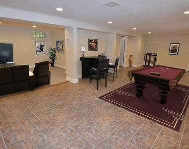 4 Carolina Avenue - Photo Thumbnail 33