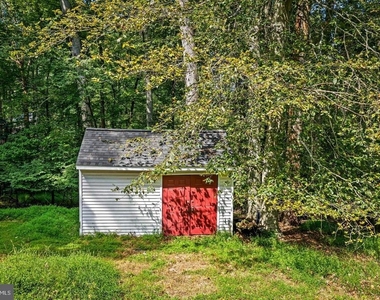 4 Carolina Avenue - Photo Thumbnail 51