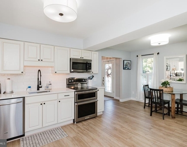 224 Hitching Post Drive - Photo Thumbnail 22