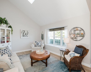 224 Hitching Post Drive - Photo Thumbnail 10