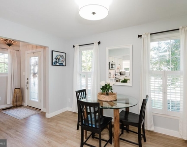 224 Hitching Post Drive - Photo Thumbnail 15