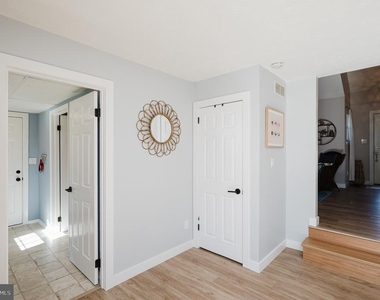 224 Hitching Post Drive - Photo Thumbnail 30