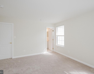 540 Kirkcaldy Way - Photo Thumbnail 25