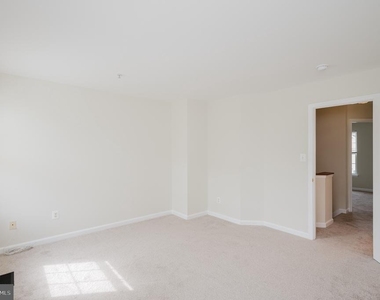 540 Kirkcaldy Way - Photo Thumbnail 27