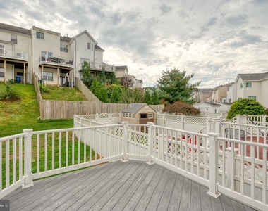 540 Kirkcaldy Way - Photo Thumbnail 48
