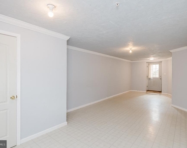 540 Kirkcaldy Way - Photo Thumbnail 40