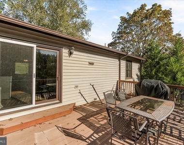 6541 S Clifton Road - Photo Thumbnail 14