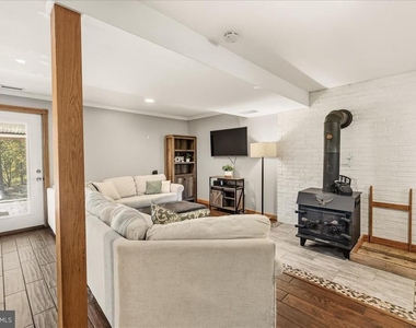 6541 S Clifton Road - Photo Thumbnail 23