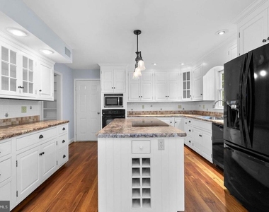 4840 Teen Barnes Road - Photo Thumbnail 14