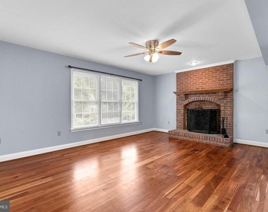 4840 Teen Barnes Road - Photo Thumbnail 11