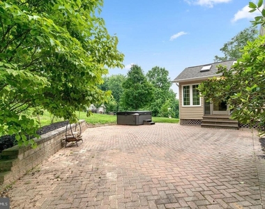 4840 Teen Barnes Road - Photo Thumbnail 48