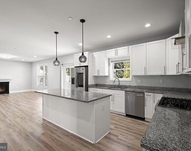 214 New Avenue - Photo Thumbnail 16