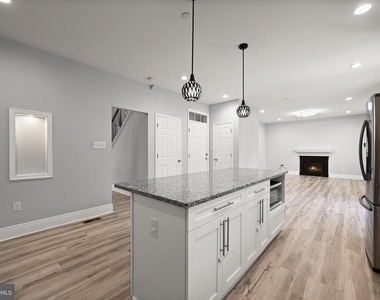 214 New Avenue - Photo Thumbnail 17
