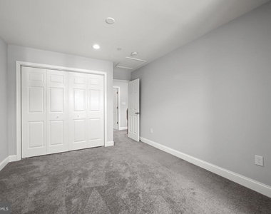 214 New Avenue - Photo Thumbnail 43