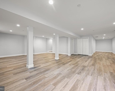 214 New Avenue - Photo Thumbnail 49