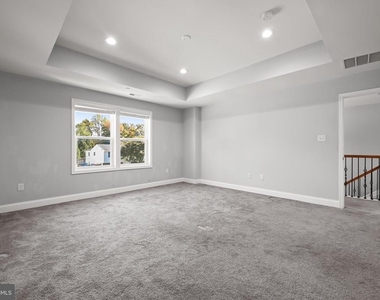 214 New Avenue - Photo Thumbnail 31