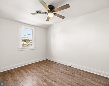 244 E Susquehanna Avenue - Photo Thumbnail 17