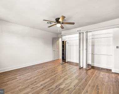 244 E Susquehanna Avenue - Photo Thumbnail 16