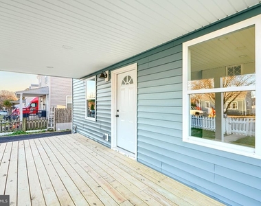 9 Avenal Road - Photo Thumbnail 3