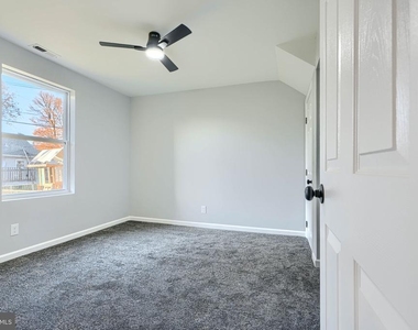9 Avenal Road - Photo Thumbnail 8