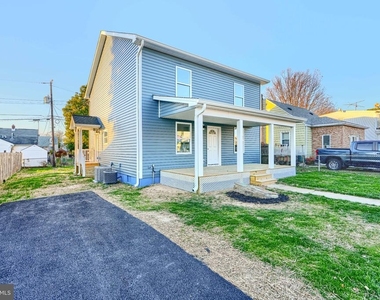 9 Avenal Road - Photo Thumbnail 14