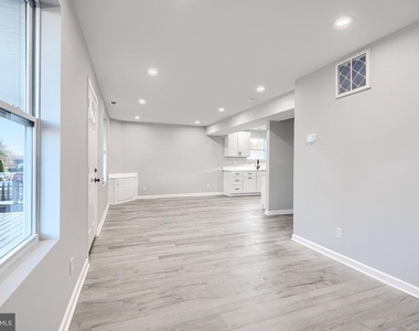 9 Avenal Road - Photo Thumbnail 5