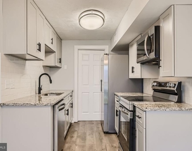 78 Ewing Drive - Photo Thumbnail 14