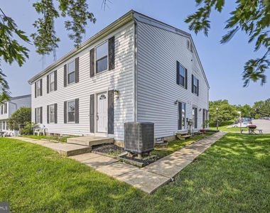 78 Ewing Drive - Photo Thumbnail 1