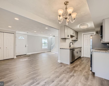 78 Ewing Drive - Photo Thumbnail 7