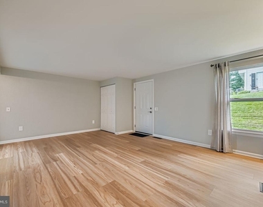 31 Ewing Drive - Photo Thumbnail 2