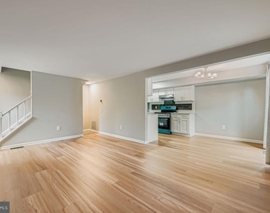 31 Ewing Drive - Photo Thumbnail 6