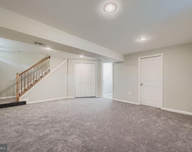 31 Ewing Drive - Photo Thumbnail 21