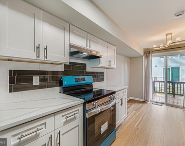 31 Ewing Drive - Photo Thumbnail 7