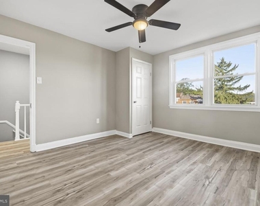 2531 Loyola Northway - Photo Thumbnail 10