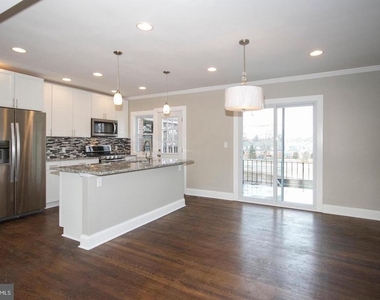 4814 Coleherne Road - Photo Thumbnail 3