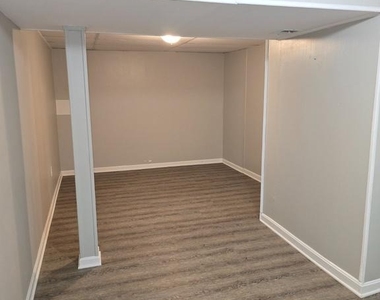 425 Blossom Tree Court - Photo Thumbnail 22