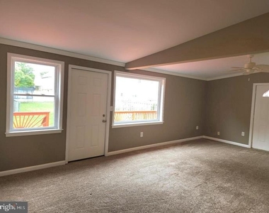 1426 Pine Whiff Avenue - Photo Thumbnail 10