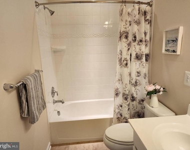 361 Chessington Drive - Photo Thumbnail 22