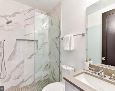 1524 18th Street Nw - Photo Thumbnail 6