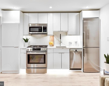 1524 18th Street Nw - Photo Thumbnail 4