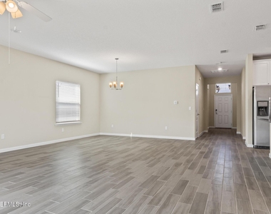 7495 Rimrock Court - Photo Thumbnail 7