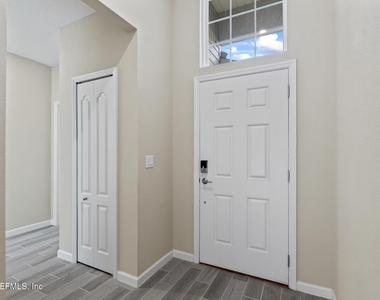7495 Rimrock Court - Photo Thumbnail 4