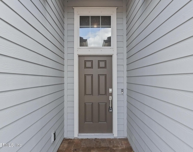 7495 Rimrock Court - Photo Thumbnail 2